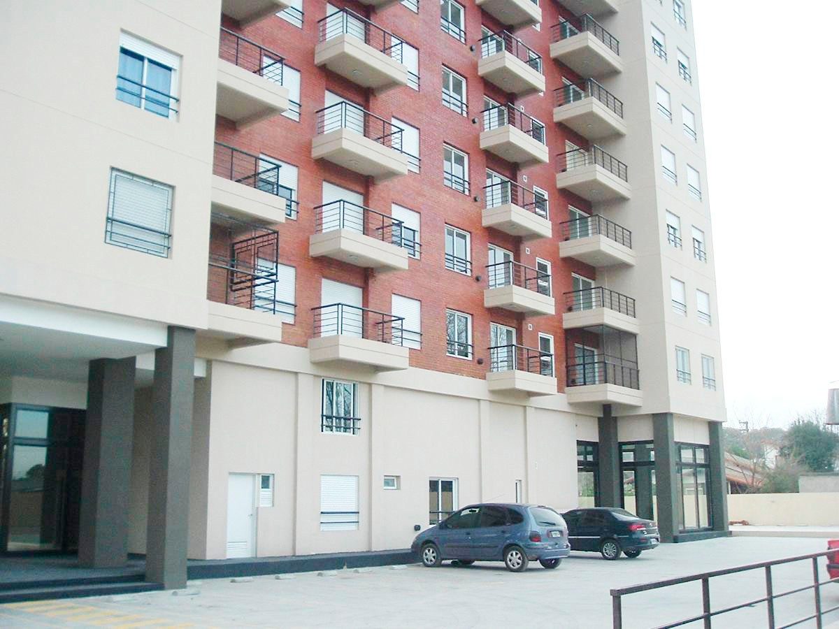 Departamento en venta c/ cochera y Baulera en San Miguel
