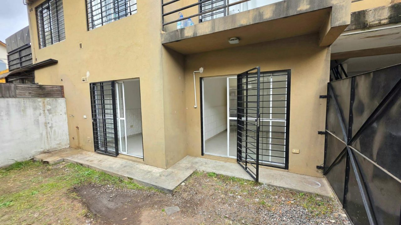 Departamento en alquiler c/ cochera en San Miguel